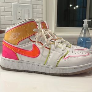 Edge glow Jordan’s 1’s